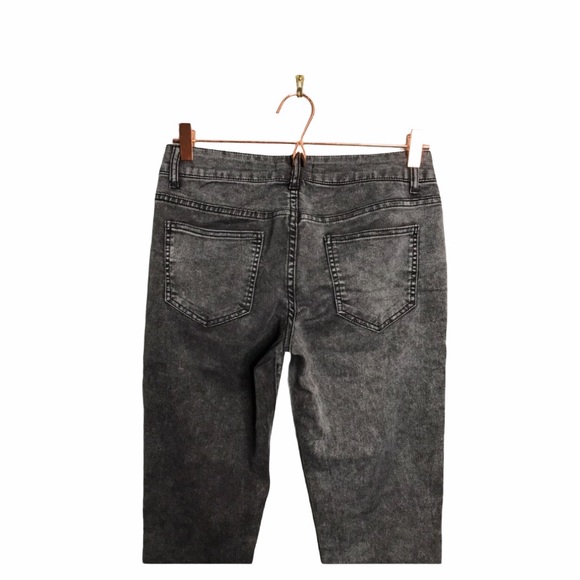 I Love H8i | High Rise Skinny Jeans in Gray Denim - Picture 8 of 9